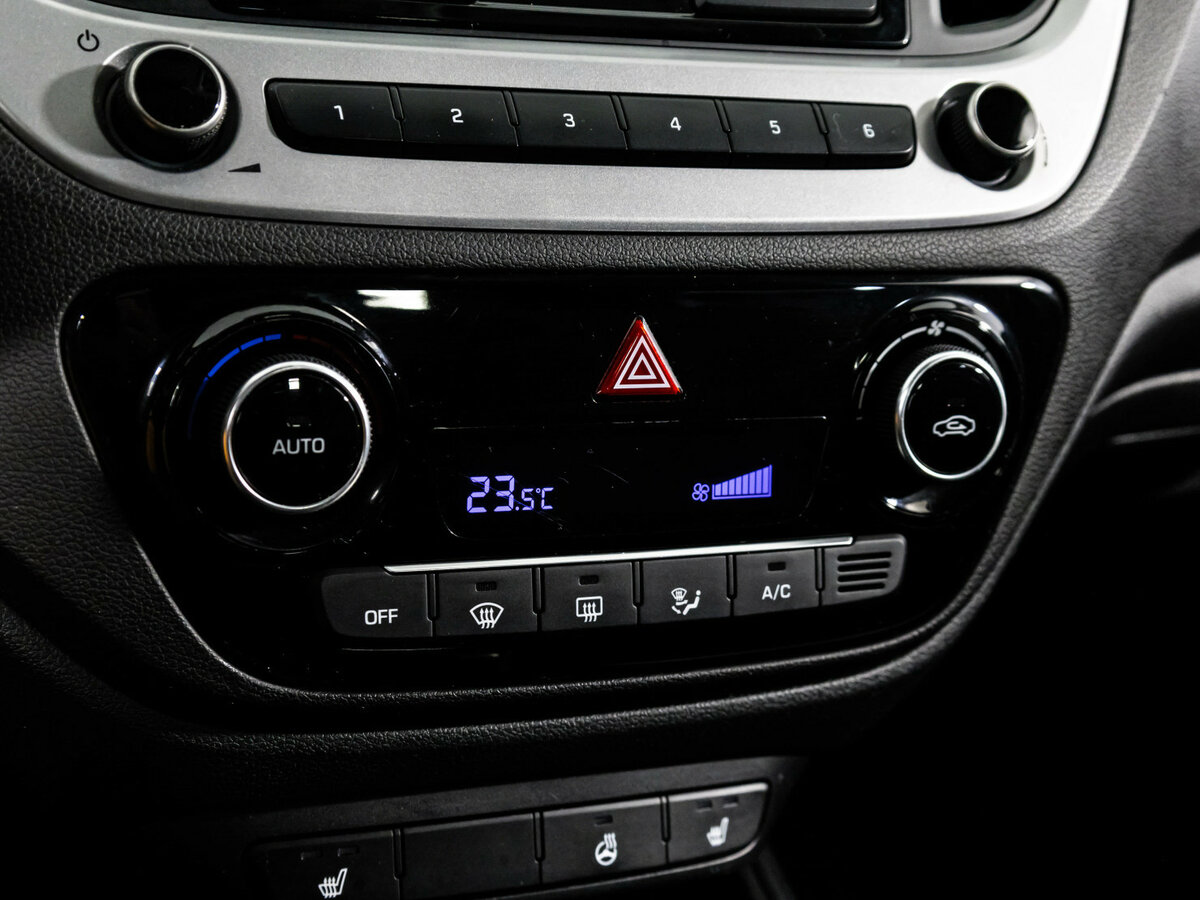 Hyundai Solaris 2017 года с пробегом. Фото: #12