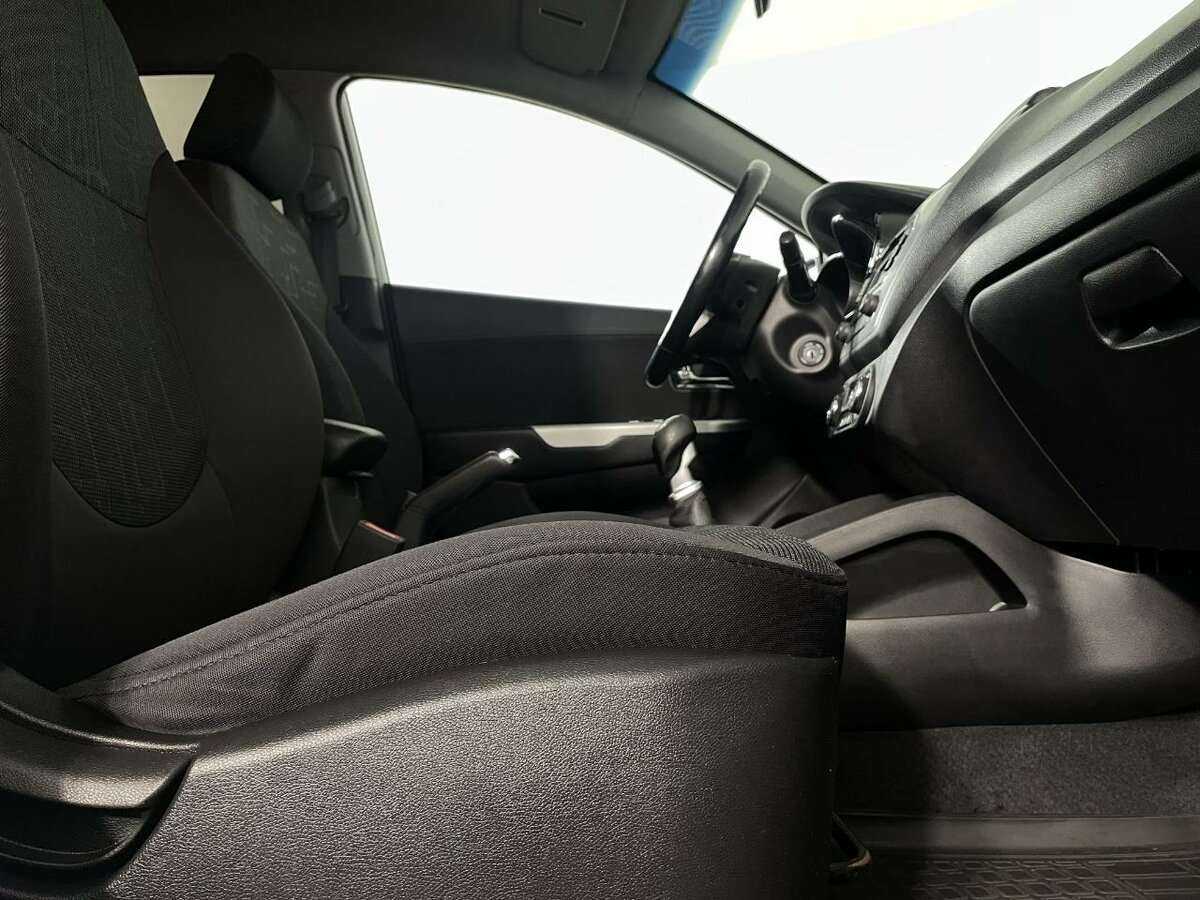 Kia Rio 2013 года с пробегом. Фото: #13