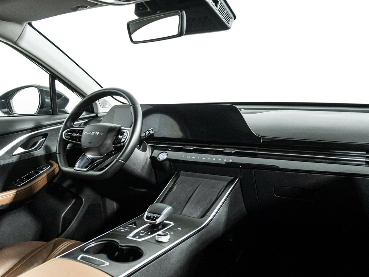 OMODA C5 2022 года с пробегом. Фото: #8