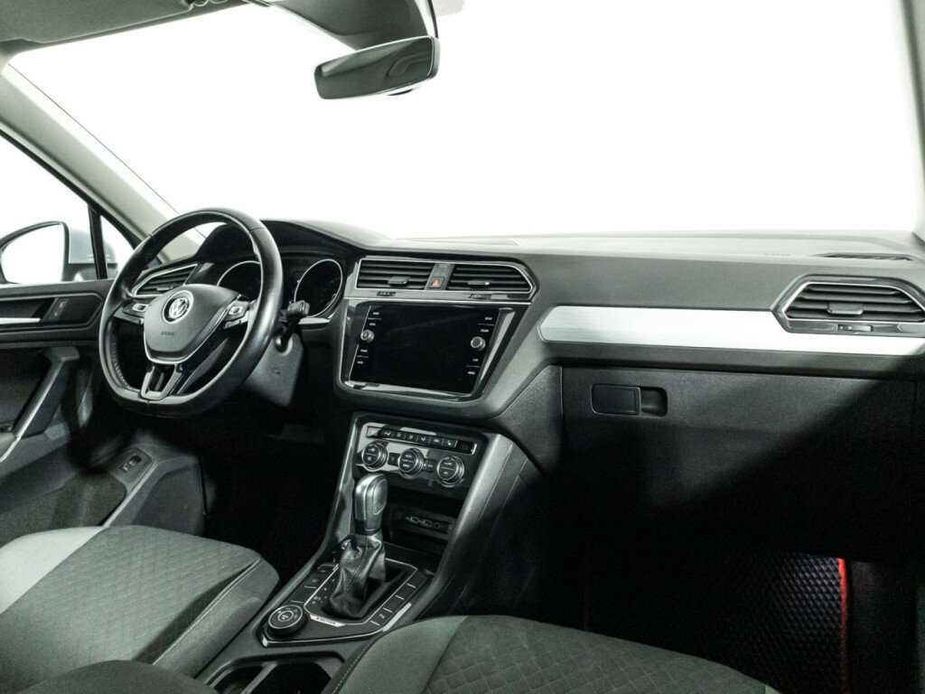 Volkswagen Tiguan 2019 года с пробегом. Фото: #8