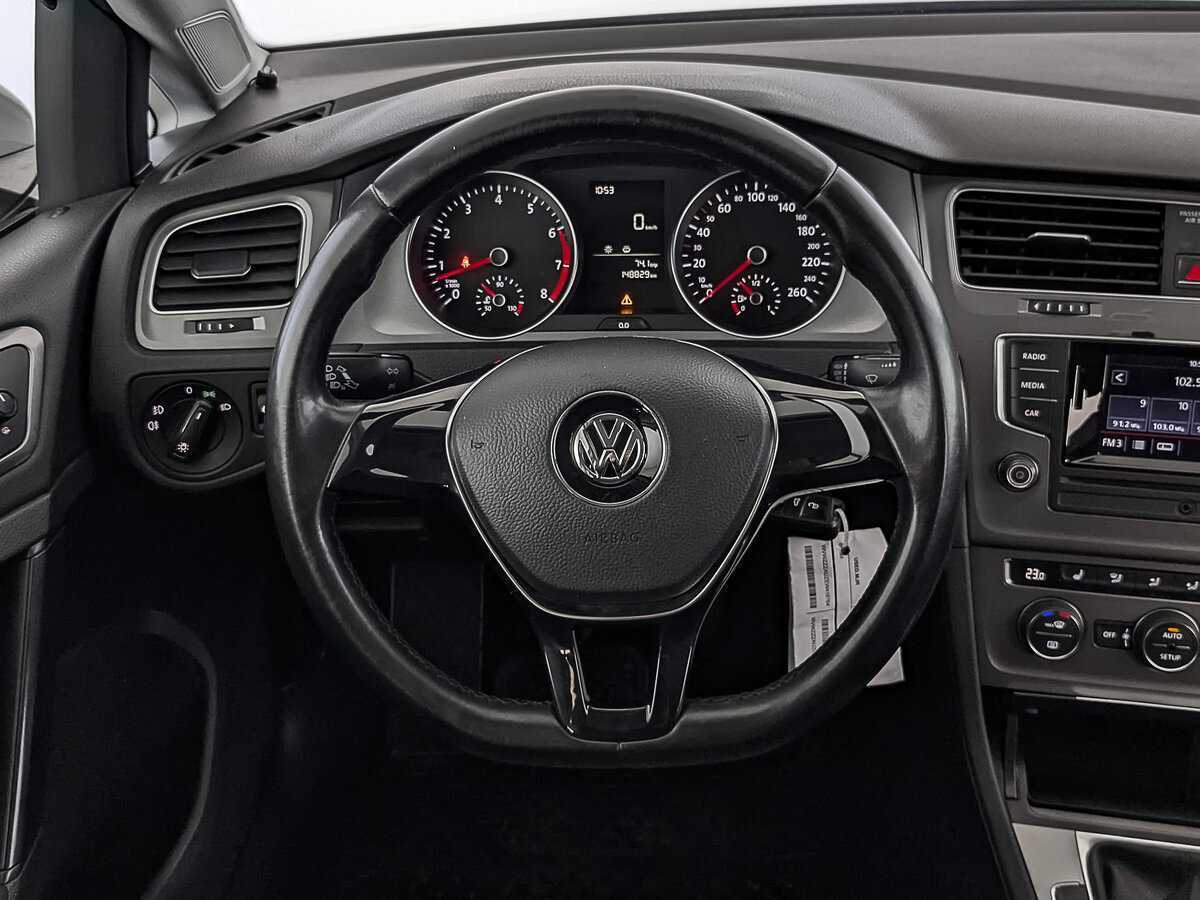 Volkswagen Golf 2014 года с пробегом. Фото: #21
