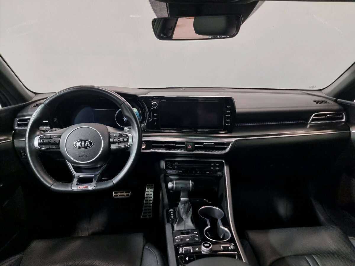 Kia K5 2021 года с пробегом. Фото: #14