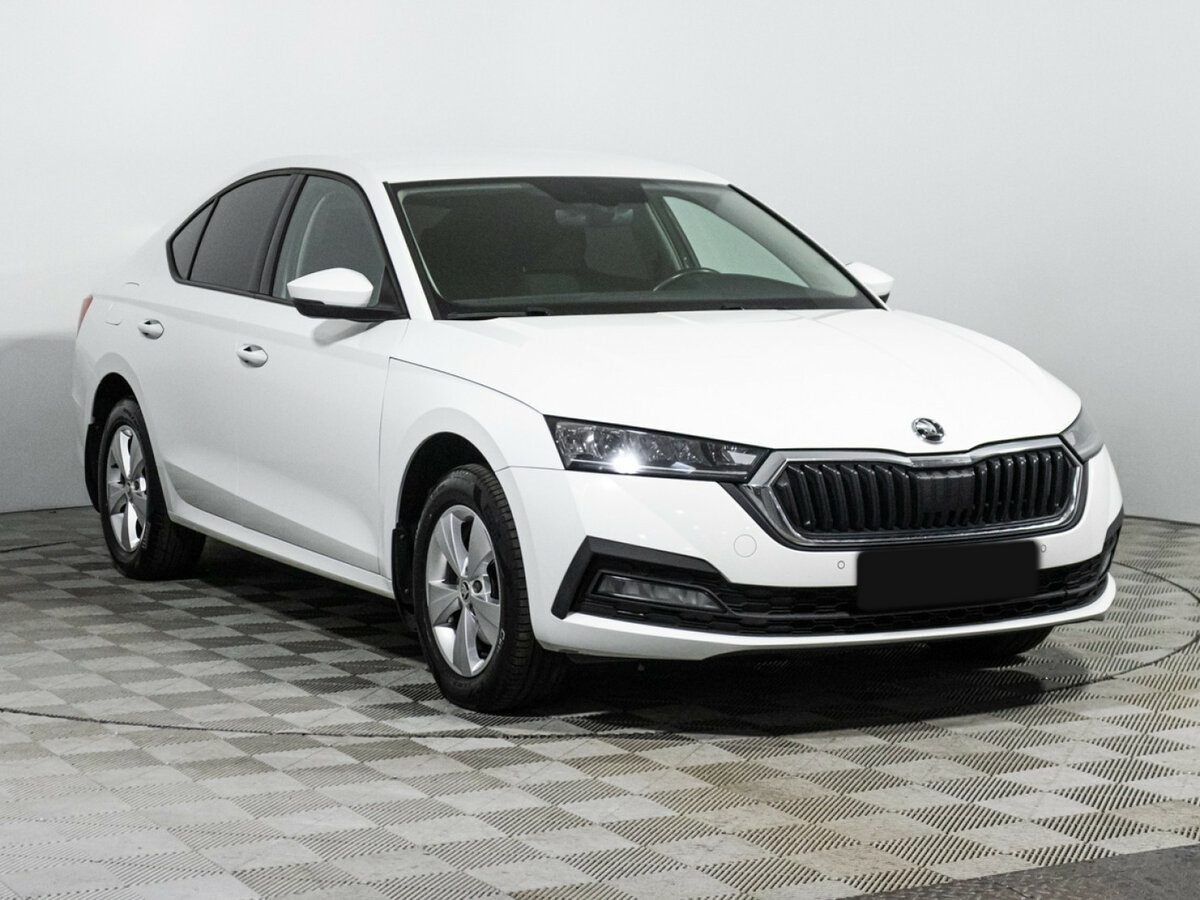 Skoda Octavia 2021 года с пробегом. Фото: #2