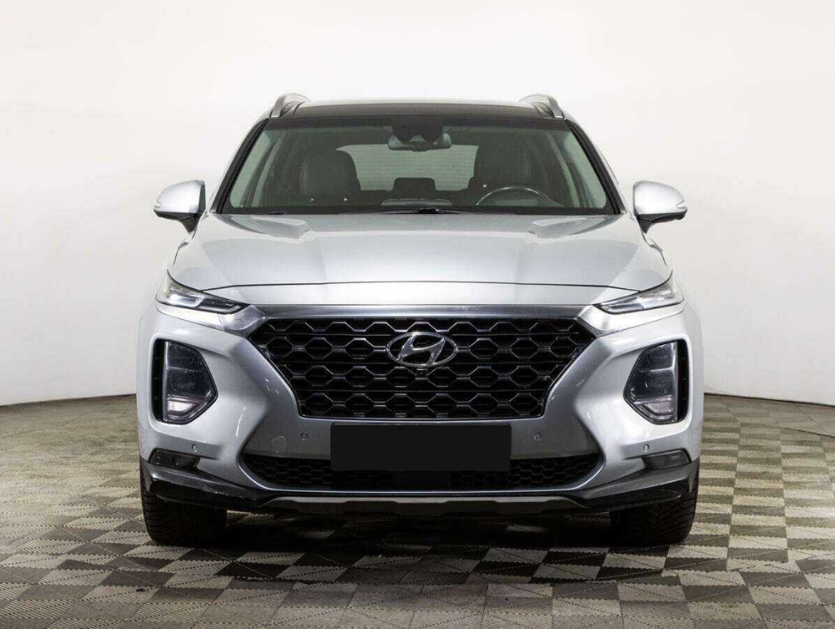 Hyundai Santa Fe 2019 года с пробегом. Фото: #1