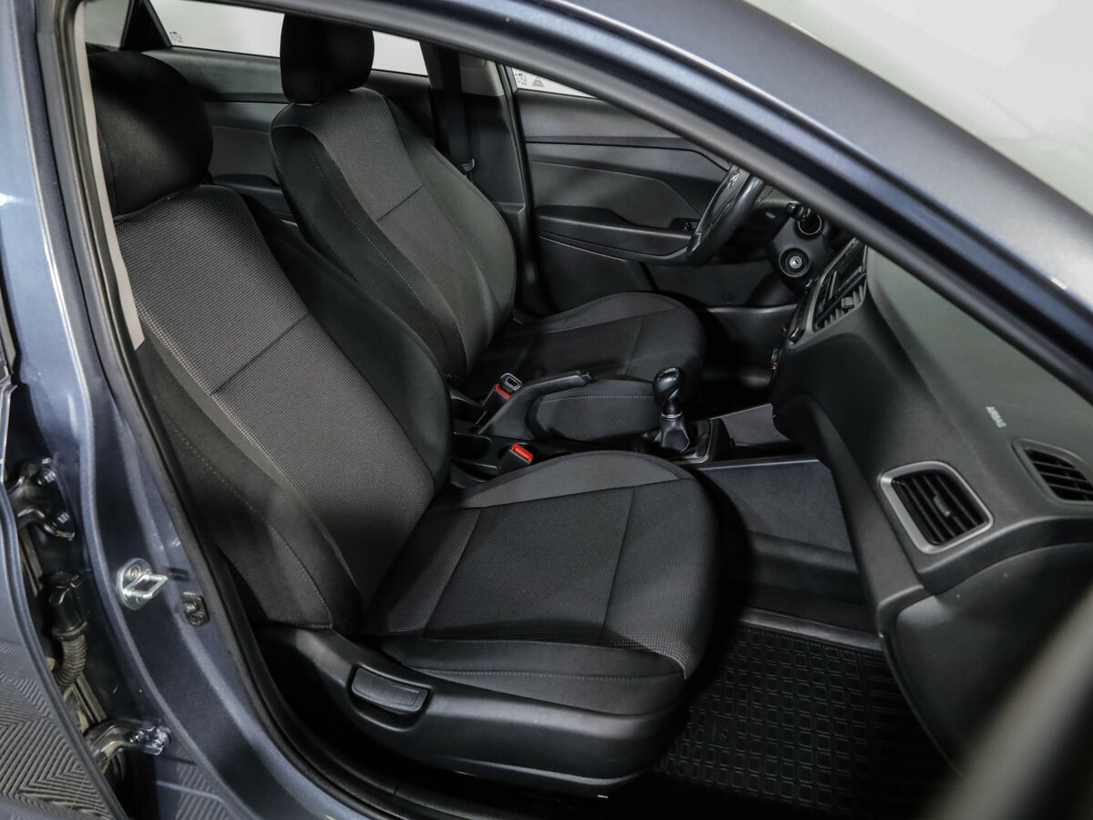 Hyundai Solaris 2018 года с пробегом. Фото: #16