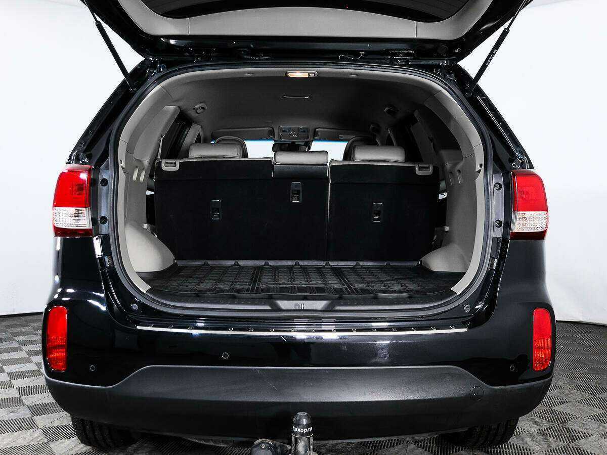 Kia Sorento 2013 года с пробегом. Фото: #12