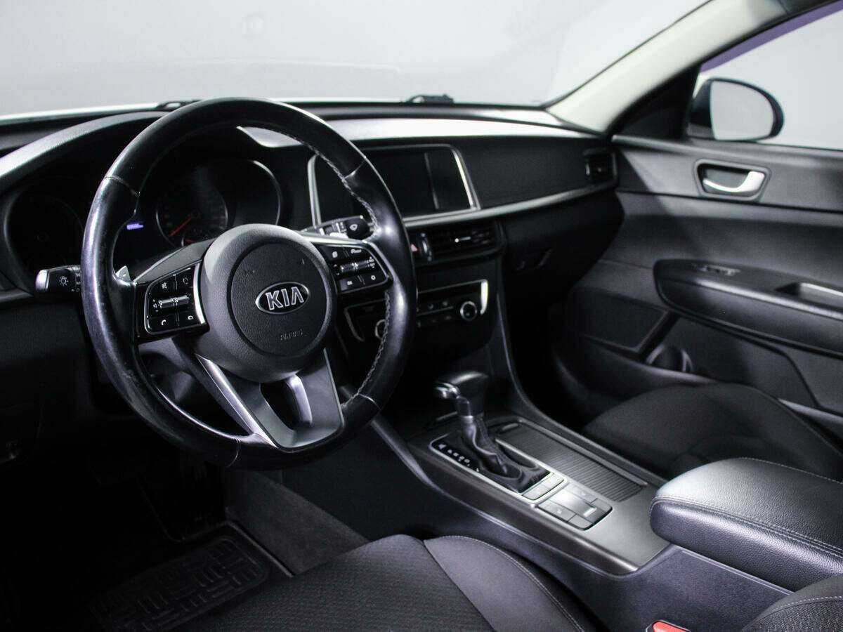Kia Optima 2018 года с пробегом. Фото: #12