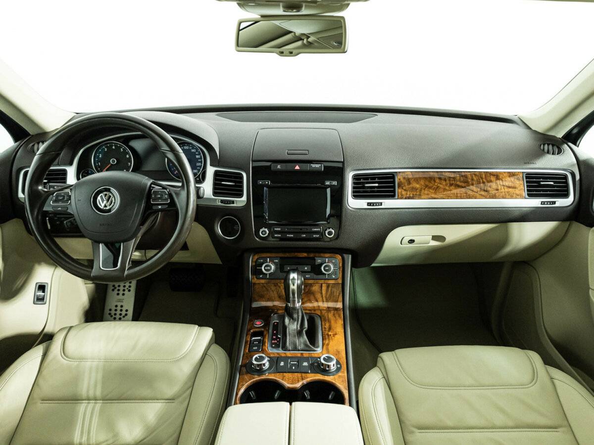 Volkswagen Touareg 2013 года с пробегом. Фото: #10