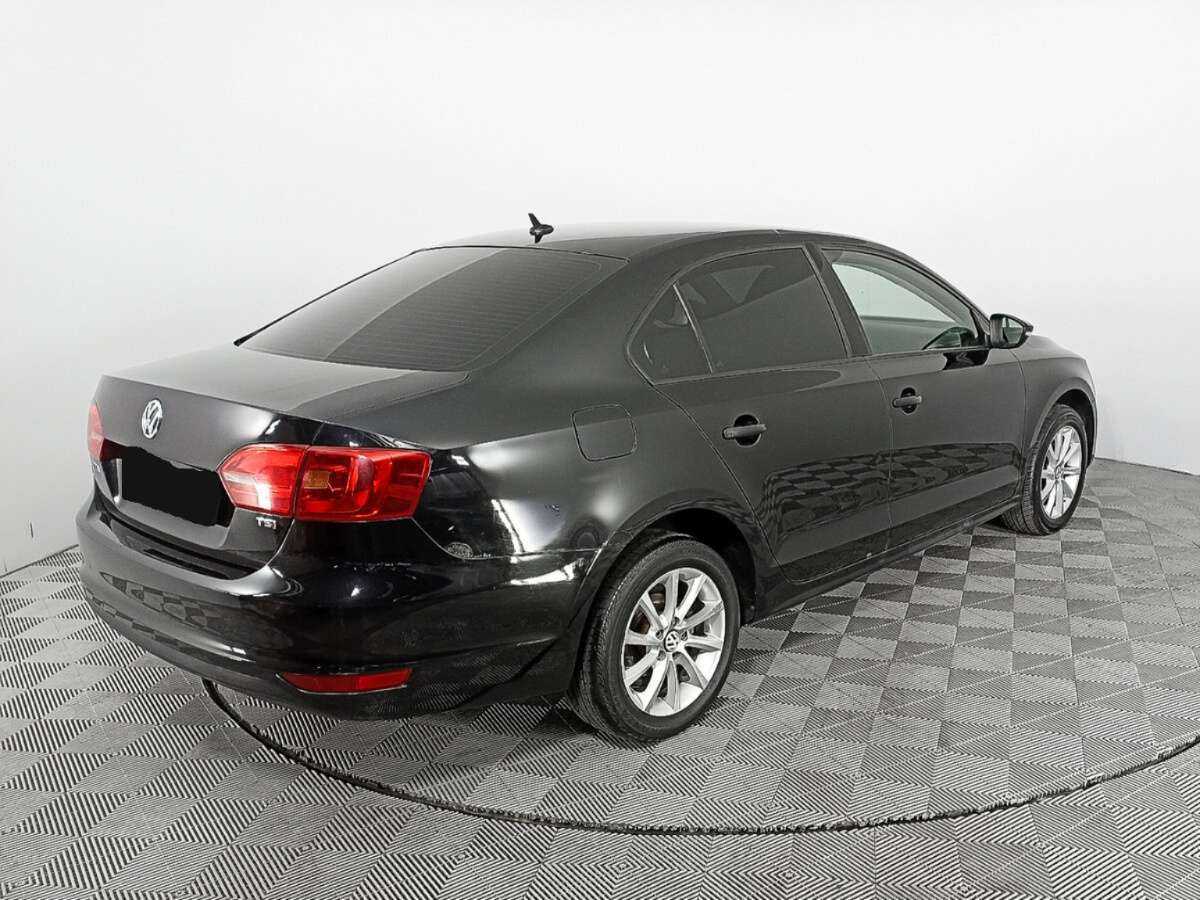 Volkswagen Jetta 2014 года с пробегом. Фото: #4