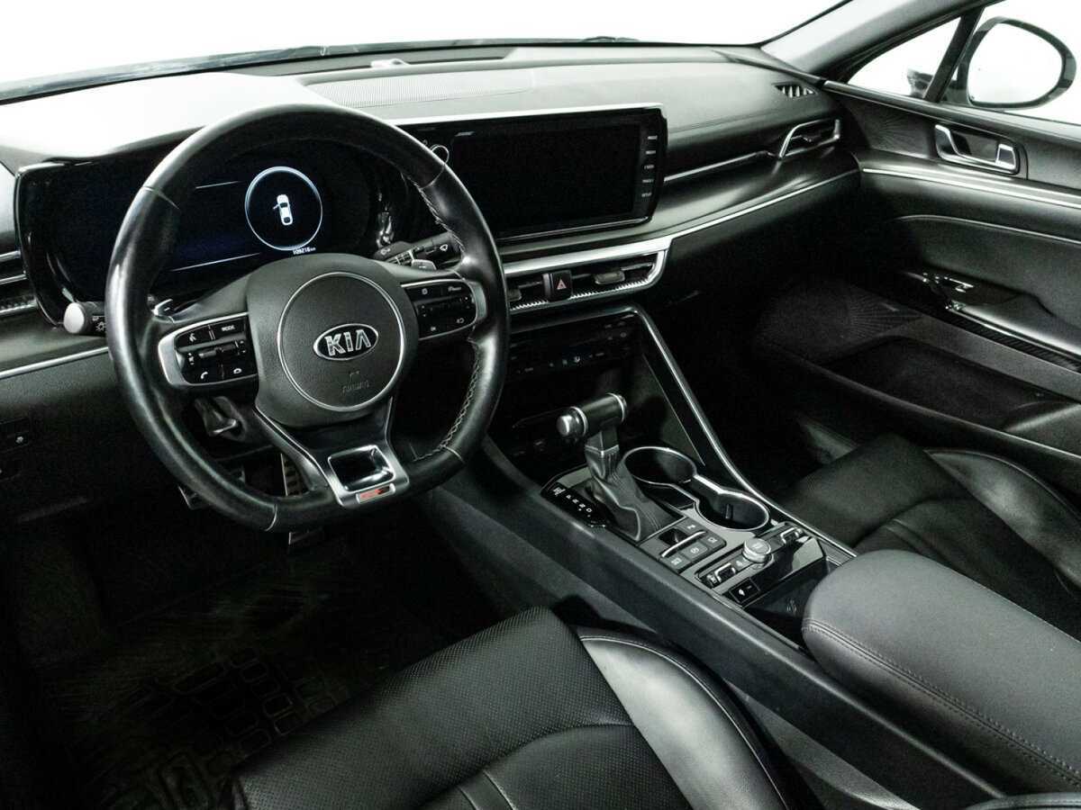 Kia K5 2020 года с пробегом. Фото: #10