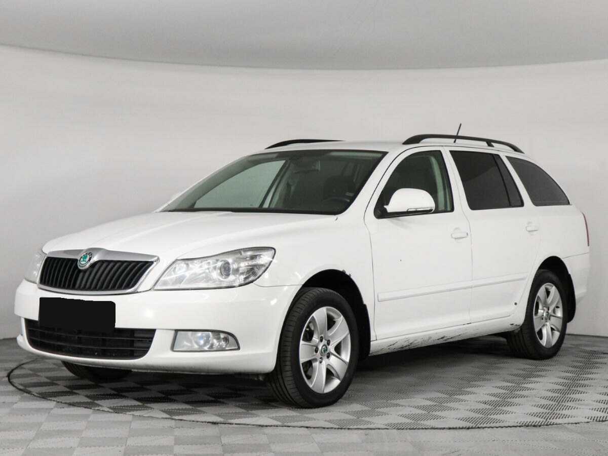 Skoda Octavia 2012 года с пробегом. Посмотреть фото