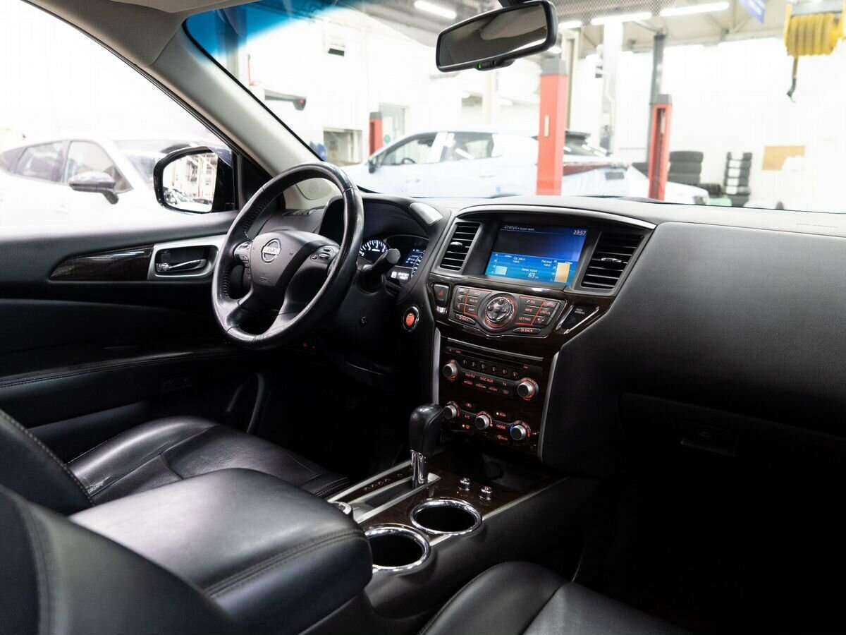 Nissan Pathfinder 2015 года с пробегом. Фото: #17