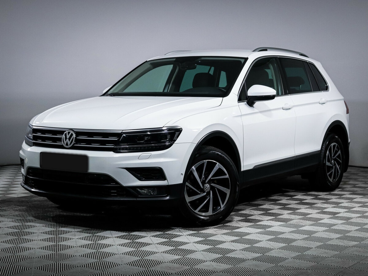 Volkswagen Tiguan 2018 года с пробегом. Посмотреть фото
