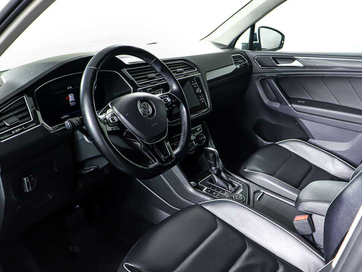 Volkswagen Tiguan 2018 года с пробегом. Фото: #12