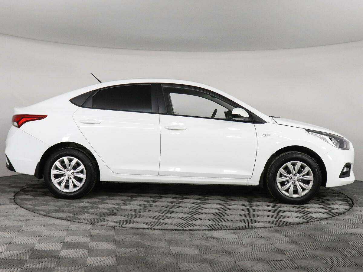 Hyundai Solaris 2018 года с пробегом. Фото: #3