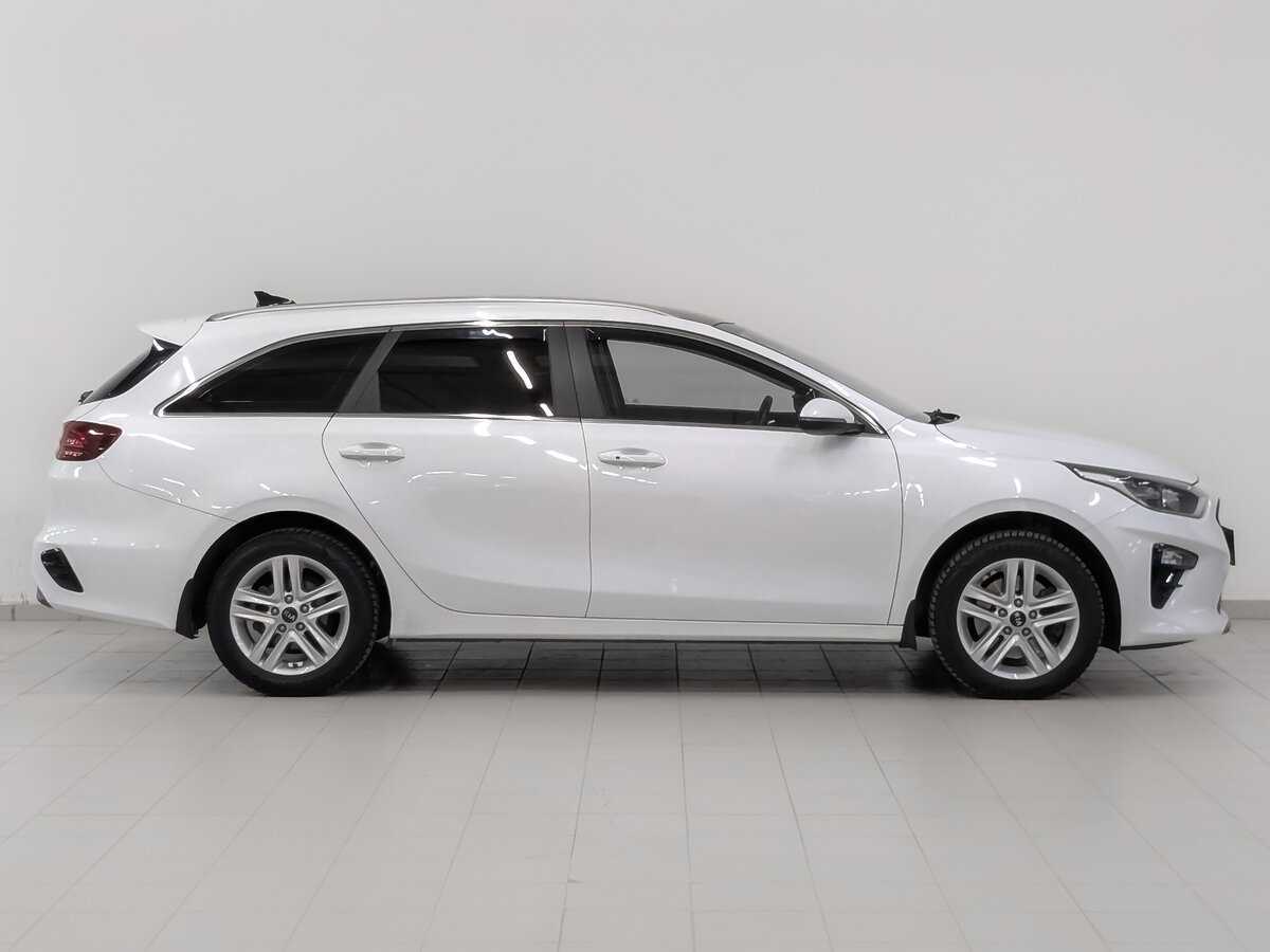 Kia Ceed 2020 года с пробегом. Фото: #4