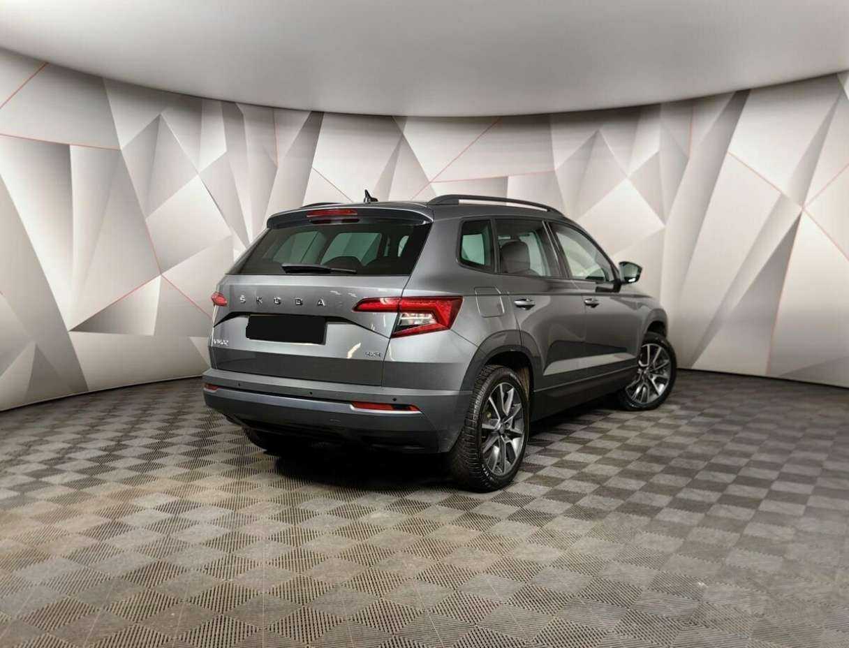Skoda Karoq 2020 года с пробегом. Фото: #1