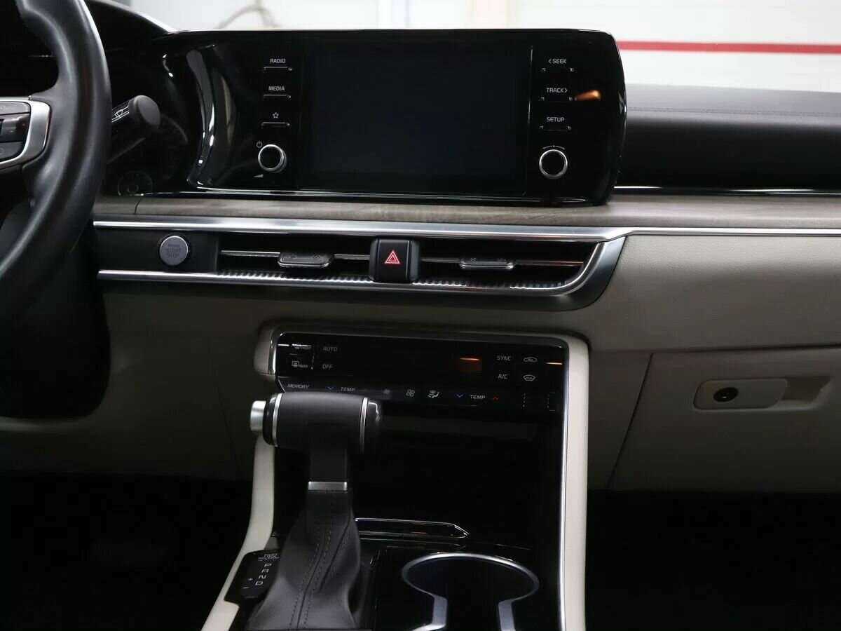 Kia K5 2021 года с пробегом. Фото: #15