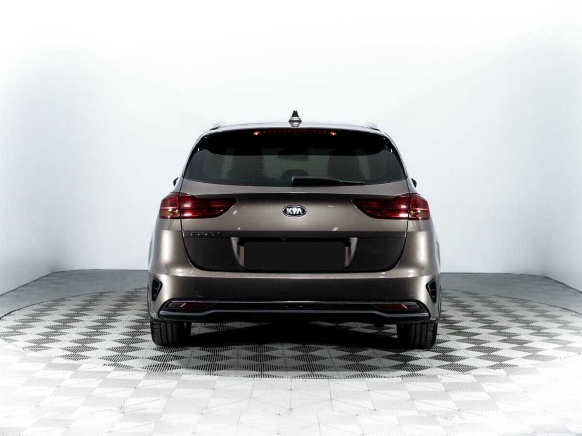 Kia Ceed 2019 года с пробегом. Фото: #5