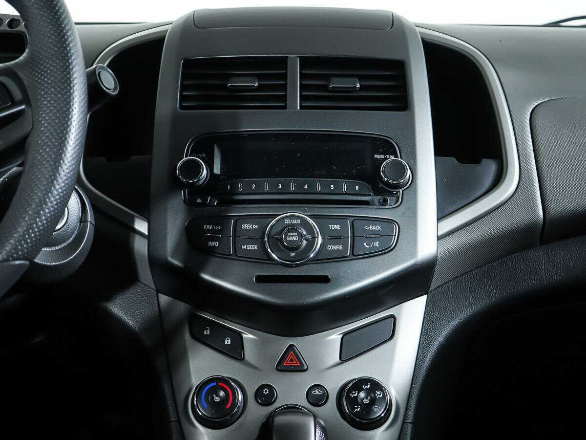 Chevrolet Aveo 2012 года с пробегом. Фото: #10