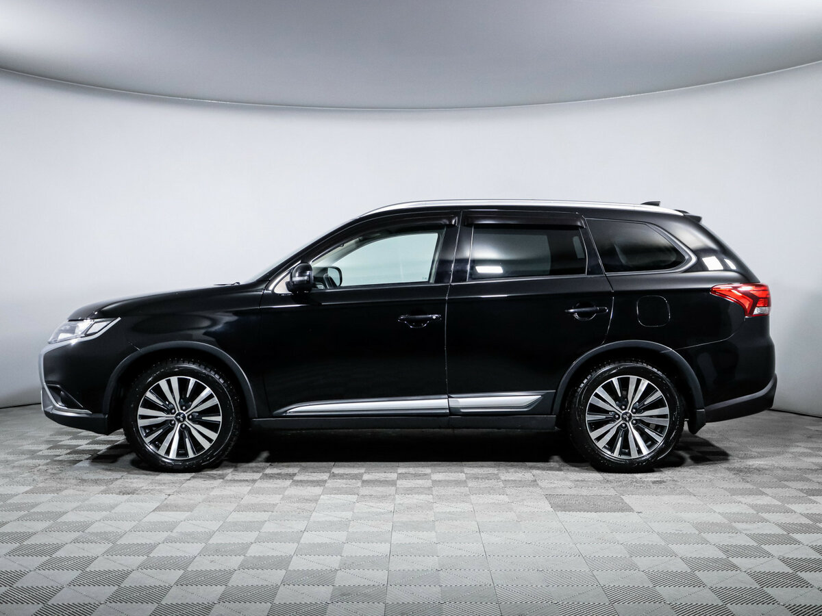 Mitsubishi Outlander 2019 года с пробегом. Фото: #7