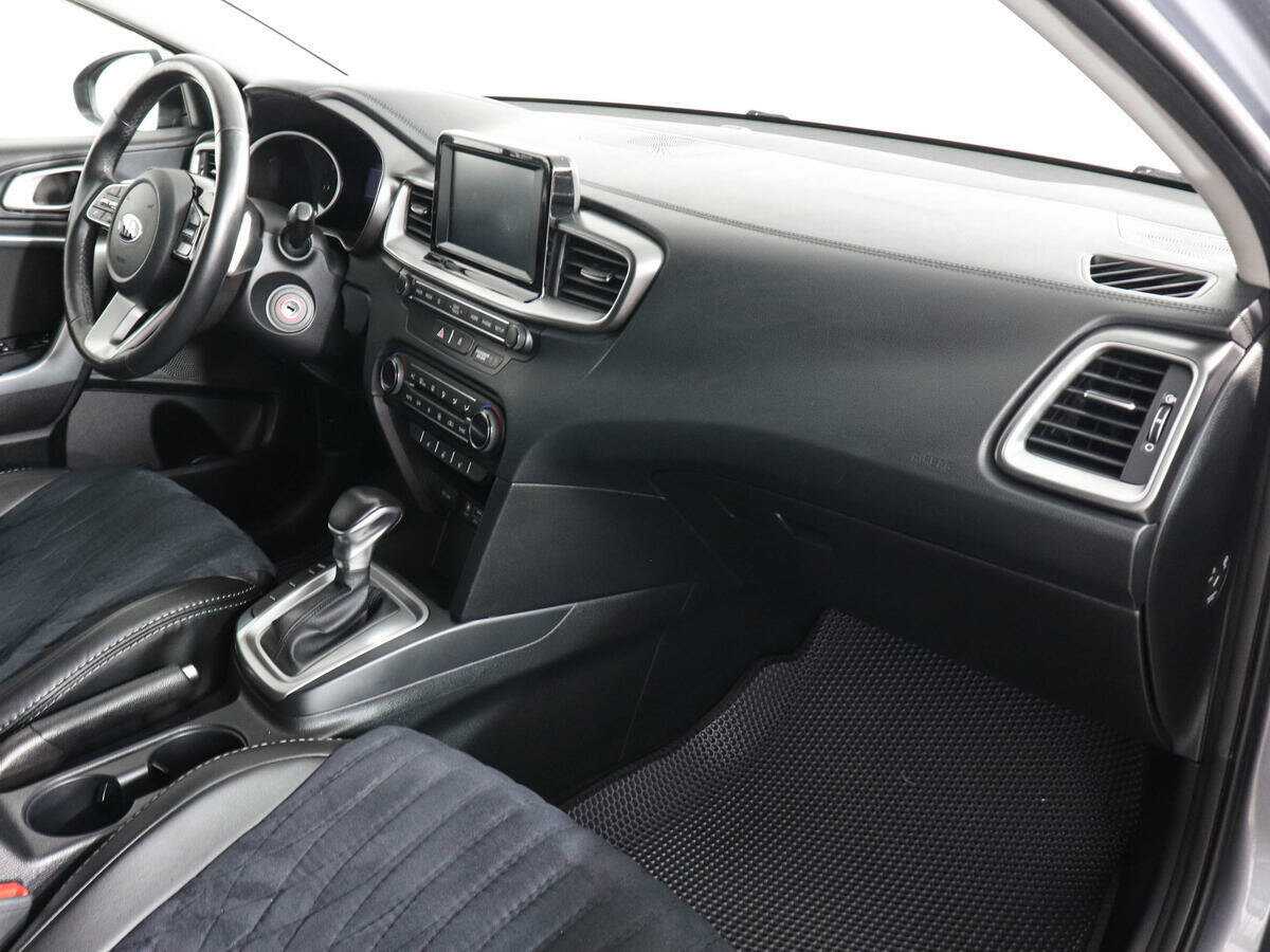 Kia Ceed 2018 года с пробегом. Фото: #9