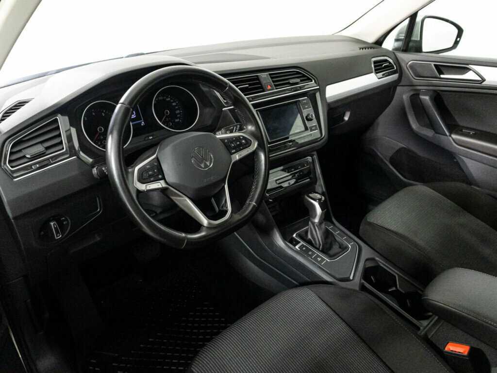 Volkswagen Tiguan 2021 года с пробегом. Фото: #10