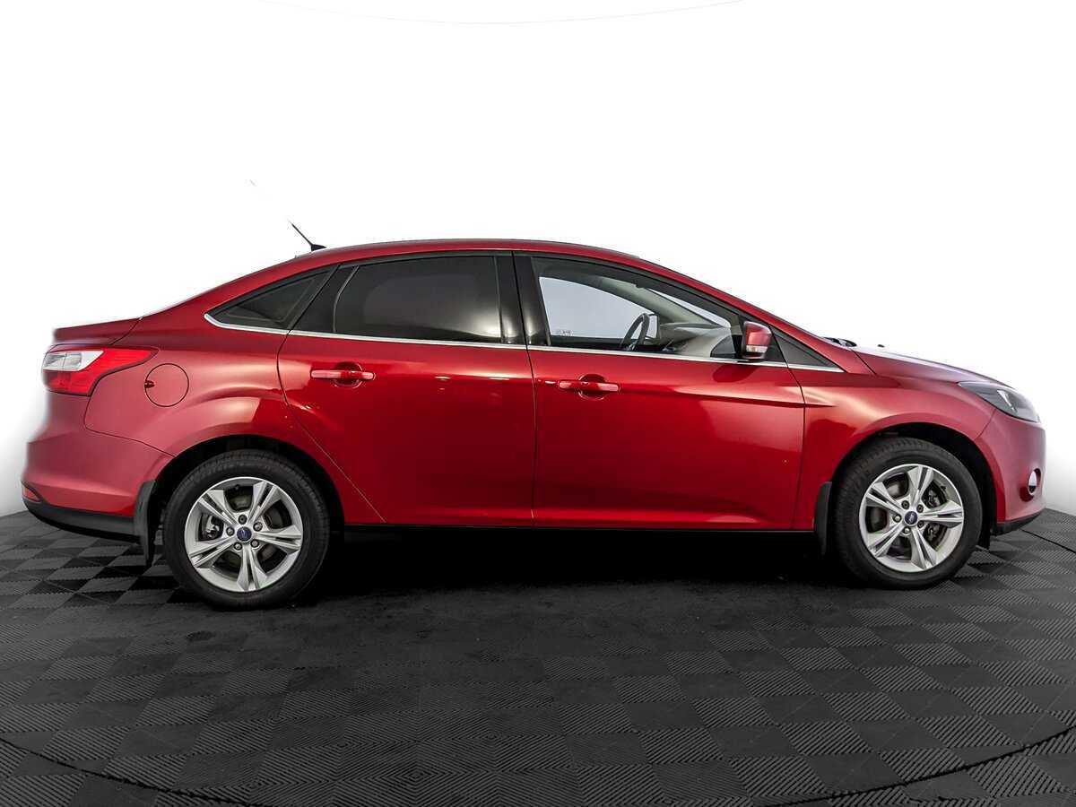 Ford Focus 2012 года с пробегом. Фото: #3