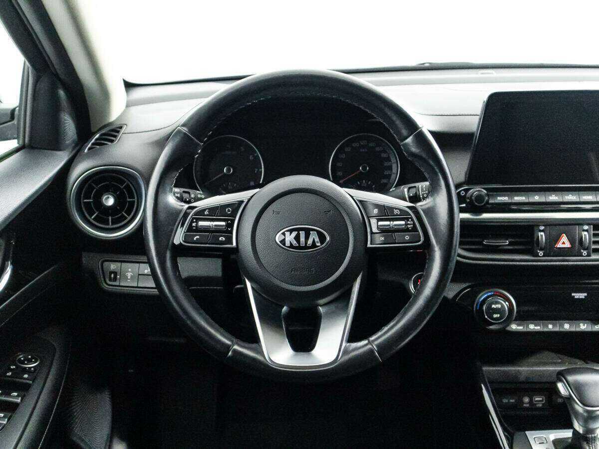 Kia Cerato 2019 года с пробегом. Фото: #21