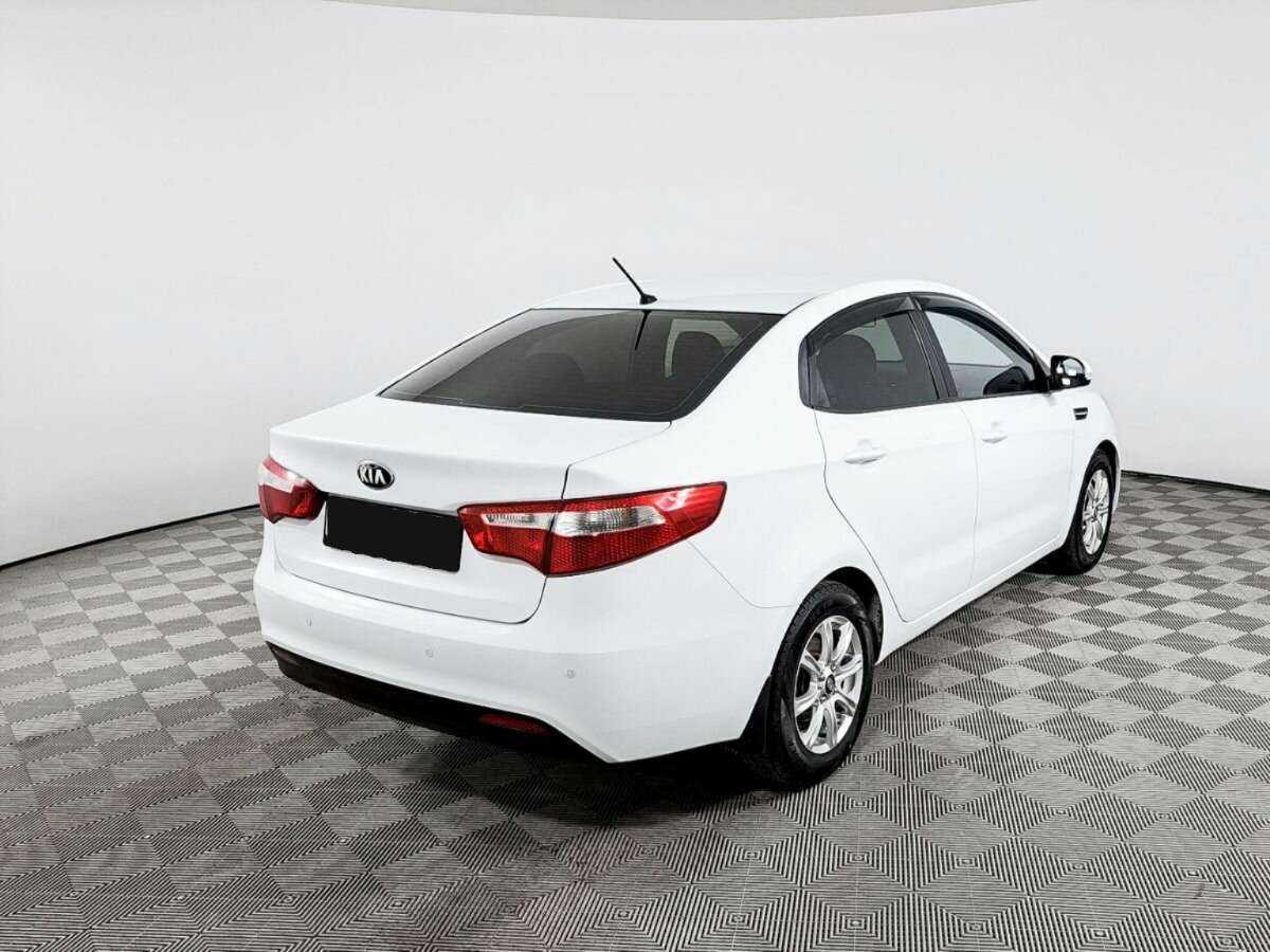 Kia Rio 2013 года с пробегом. Фото: #4