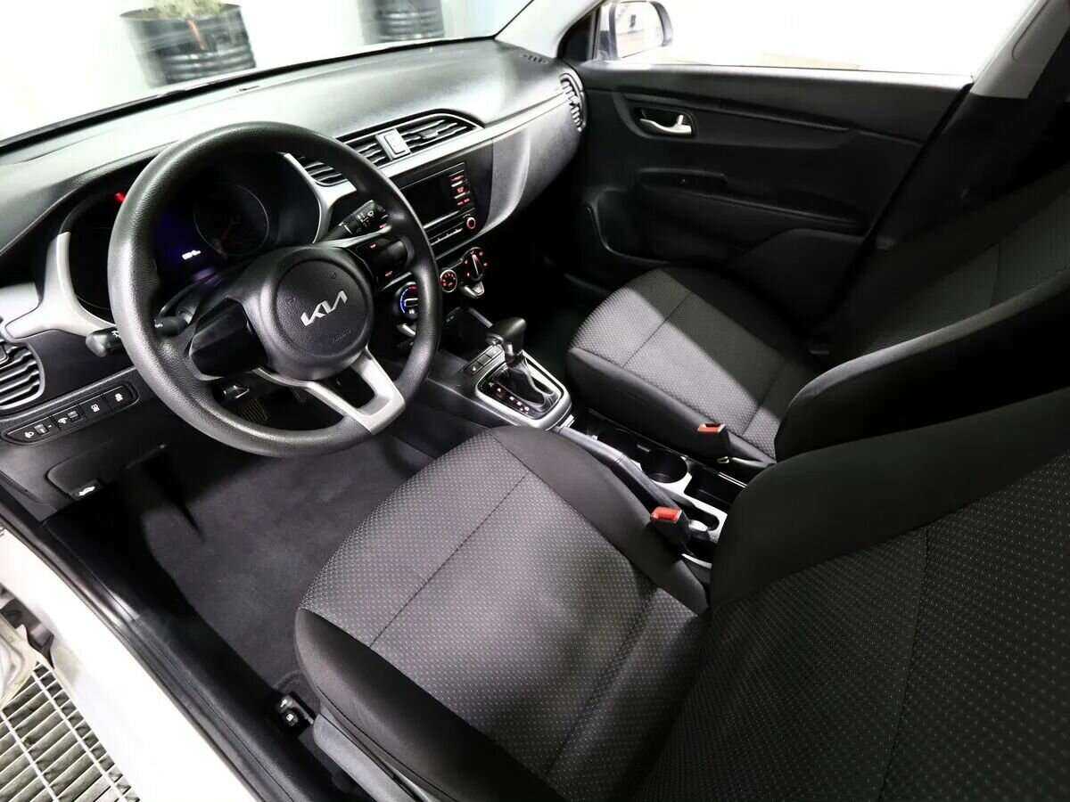 Kia Rio 2021 года с пробегом. Фото: #5