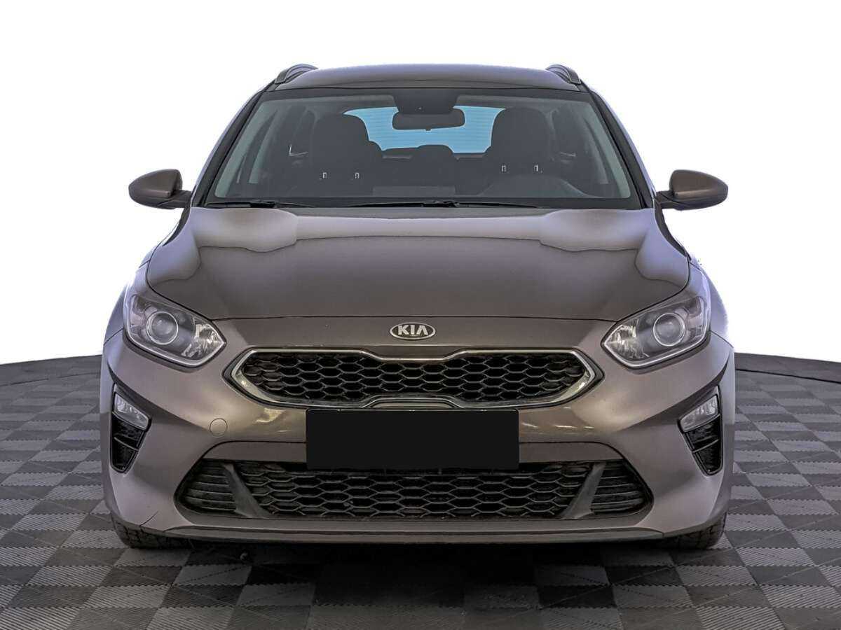 Kia Ceed 2021 года с пробегом. Фото: #1
