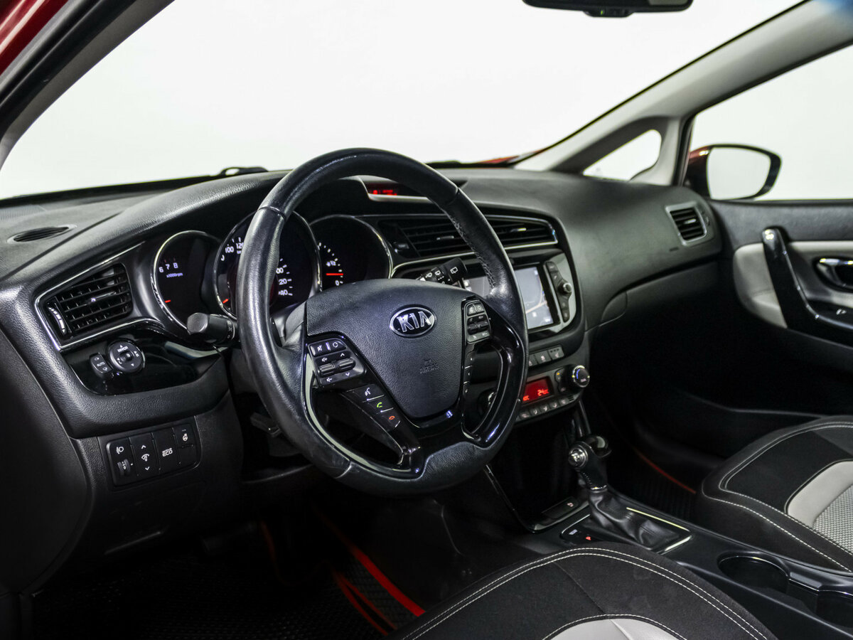 Kia Ceed 2017 года с пробегом. Фото: #9