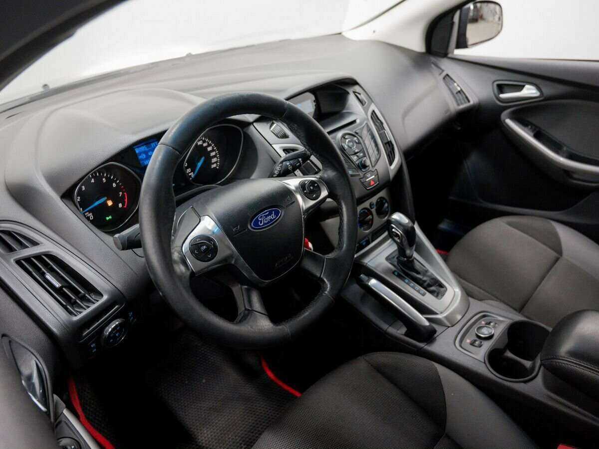 Ford Focus 2013 года с пробегом. Фото: #16