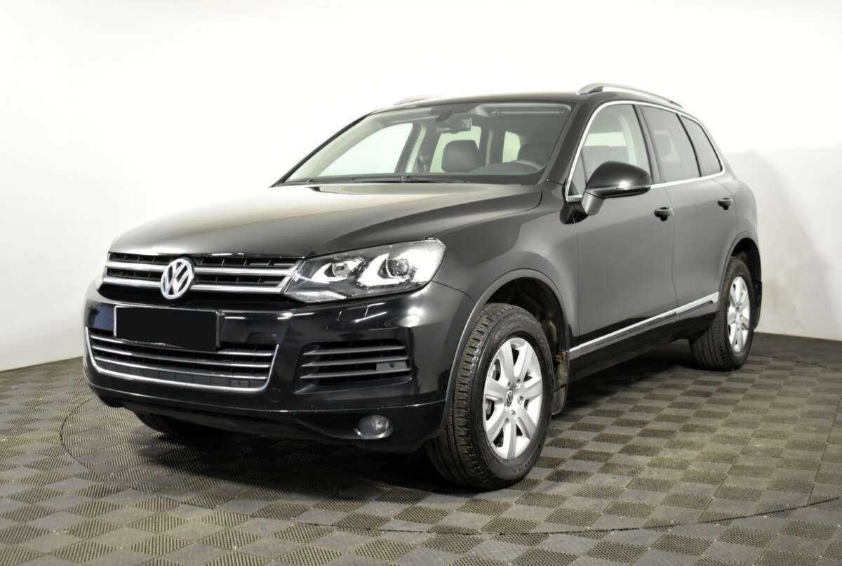 Volkswagen Touareg 2013 года с пробегом. Посмотреть фото