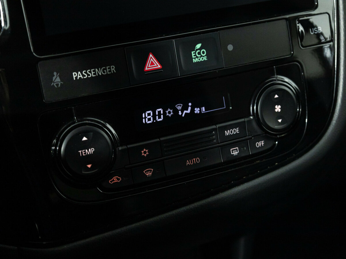 Mitsubishi Outlander 2022 года с пробегом. Фото: #11