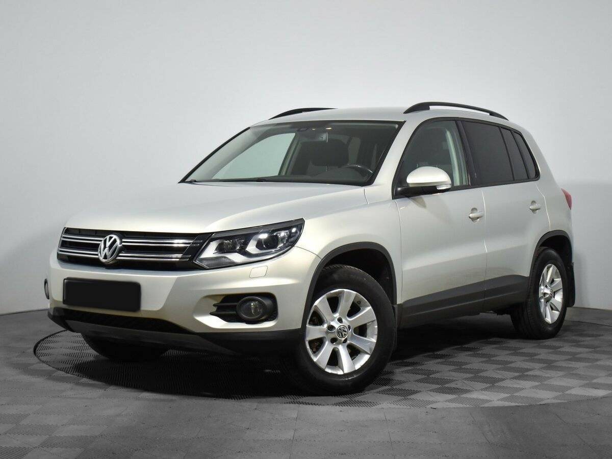 Volkswagen Tiguan 2013 года с пробегом. Фото: #0