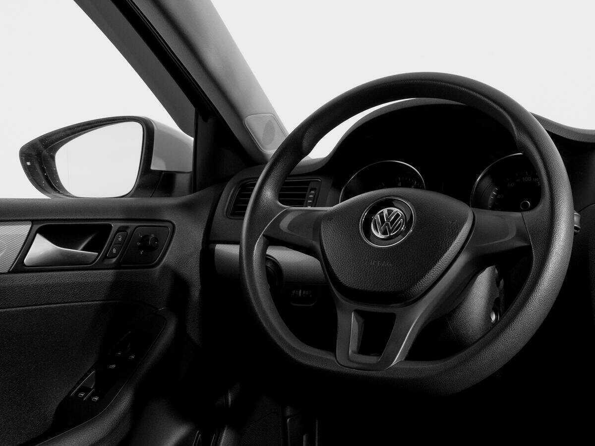 Volkswagen Jetta 2016 года с пробегом. Фото: #13