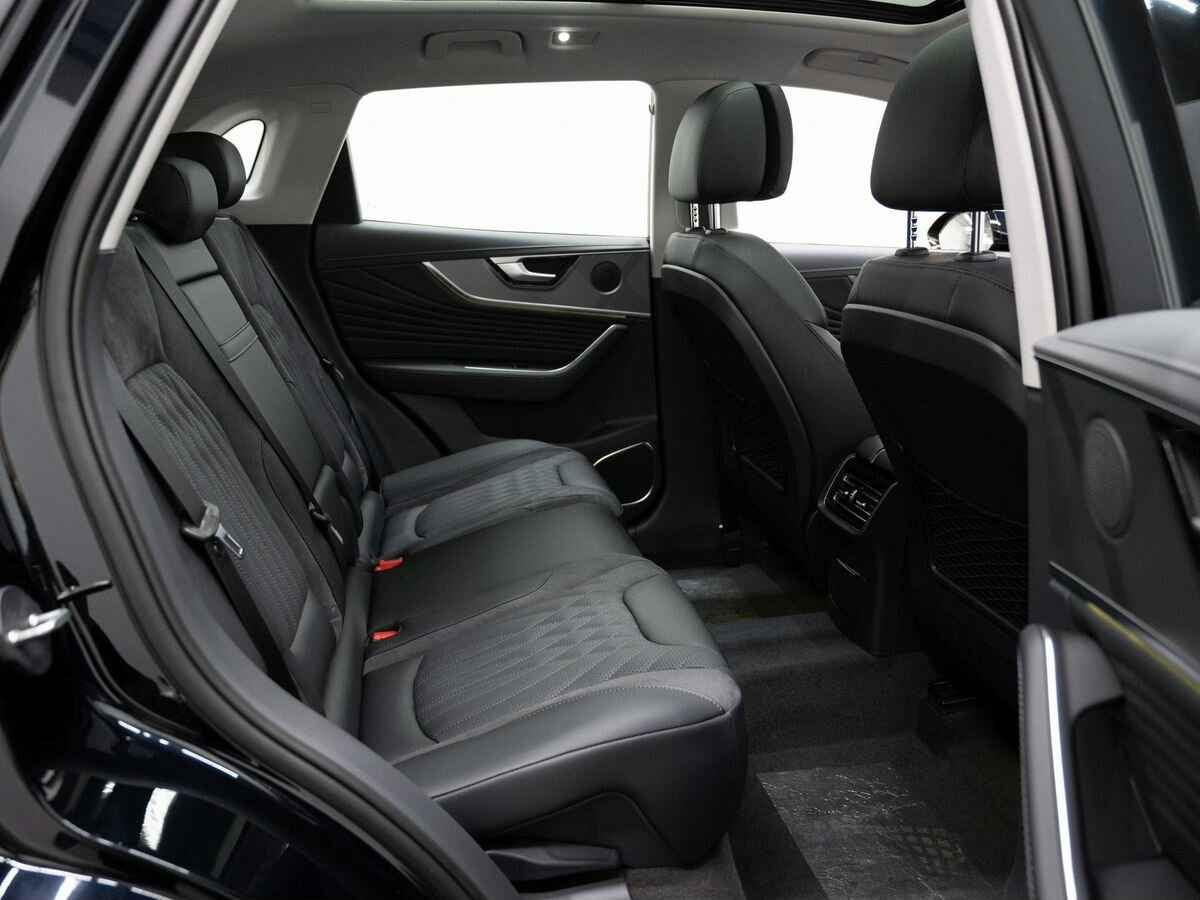 Hongqi HS5 2023 года с пробегом. Фото: #9