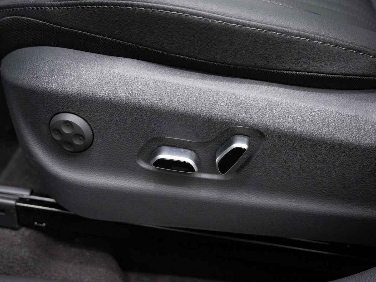 Hongqi HS5 2023 года с пробегом. Фото: #28