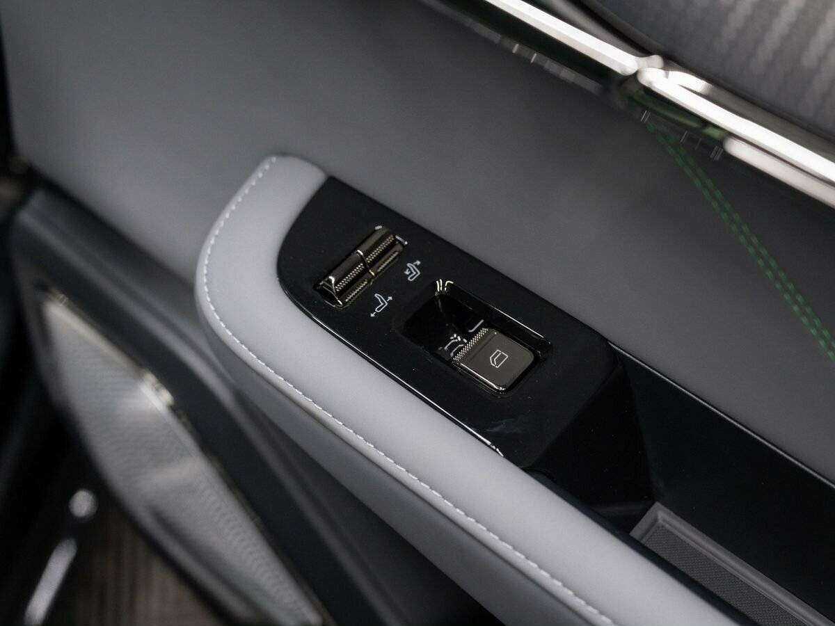 Zeekr 001 2023 года с пробегом. Фото: #11