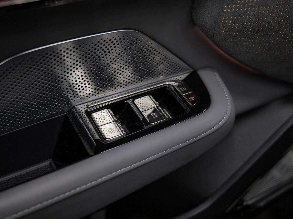 Zeekr 001 2023 года с пробегом. Фото: #16