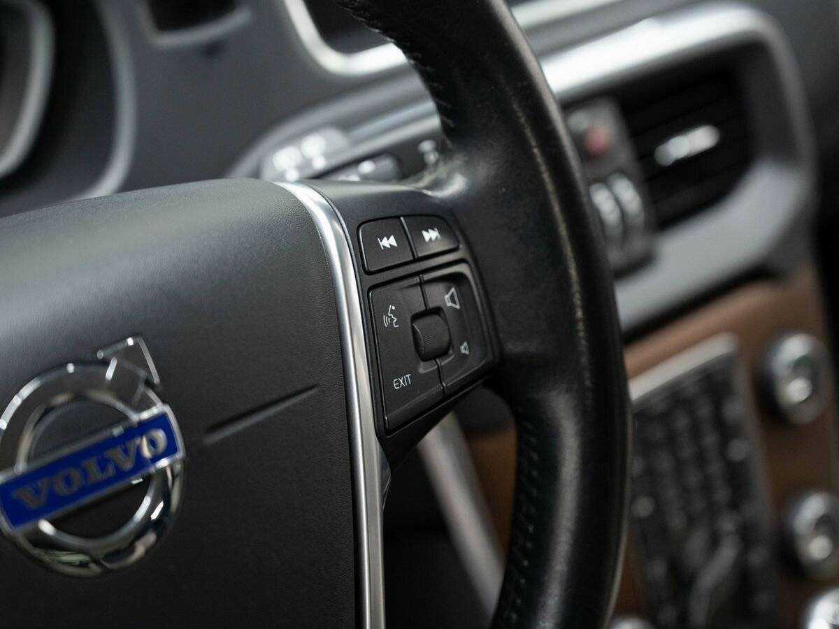 Volvo V40 Cross Country 2015 года с пробегом. Фото: #17