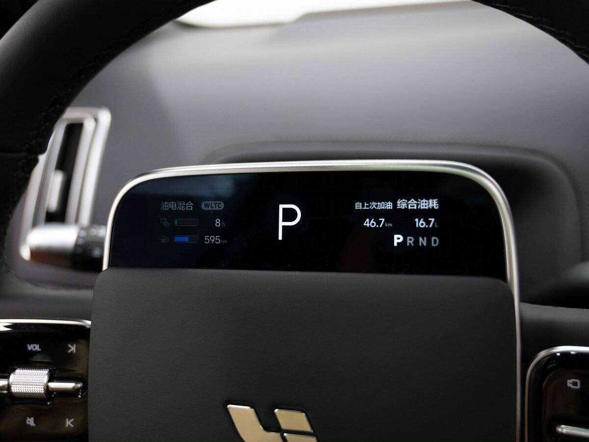 LiXiang L7 2024 года с пробегом. Фото: #20