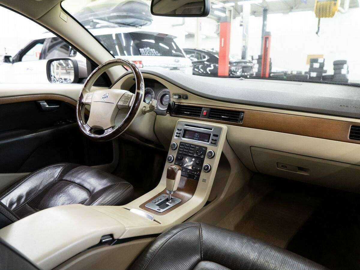 Volvo XC70 2008 года с пробегом. Фото: #17