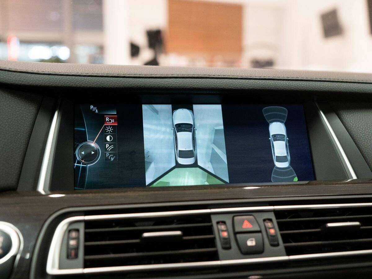 BMW 7 серии 2013 года с пробегом. Фото: #20