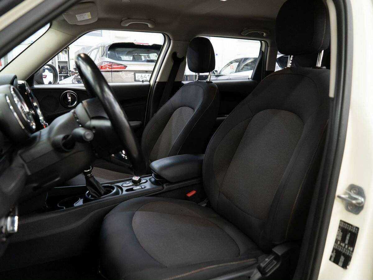 Mini Clubman 2016 года с пробегом. Фото: #5