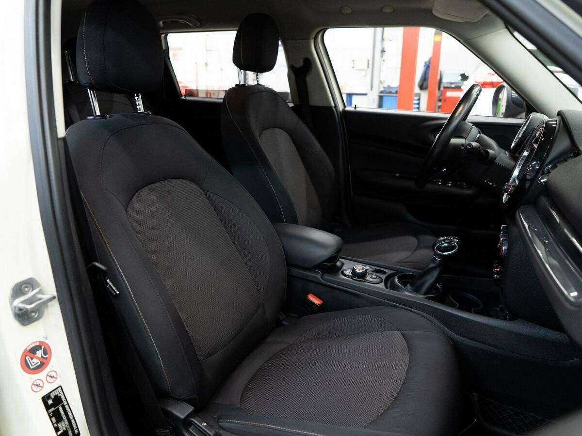 Mini Clubman 2016 года с пробегом. Фото: #8