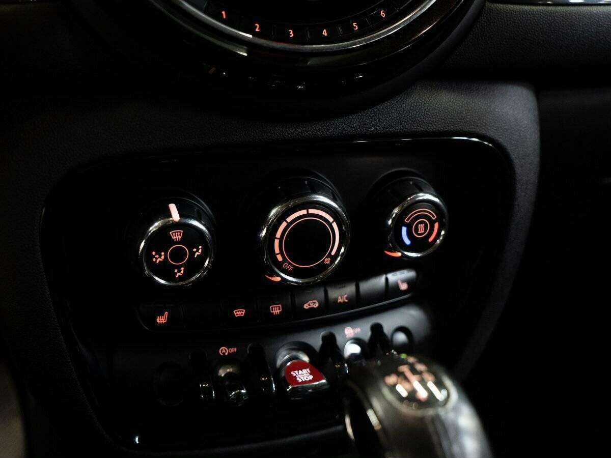 Mini Clubman 2016 года с пробегом. Фото: #12