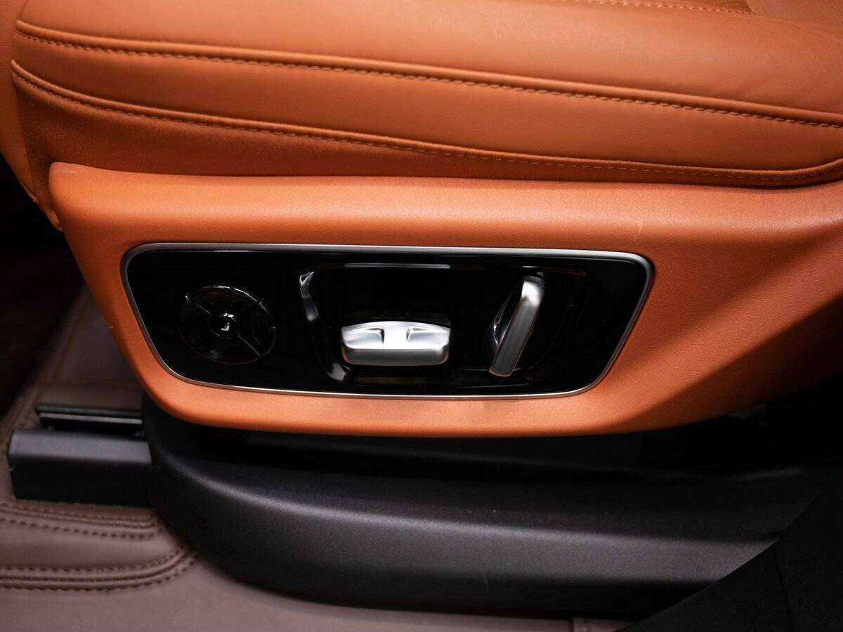 LiXiang L7 2023 года с пробегом. Фото: #18